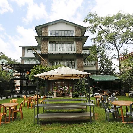 Oyo 2402 Hotel Highwinds Shillong Kültér fotó