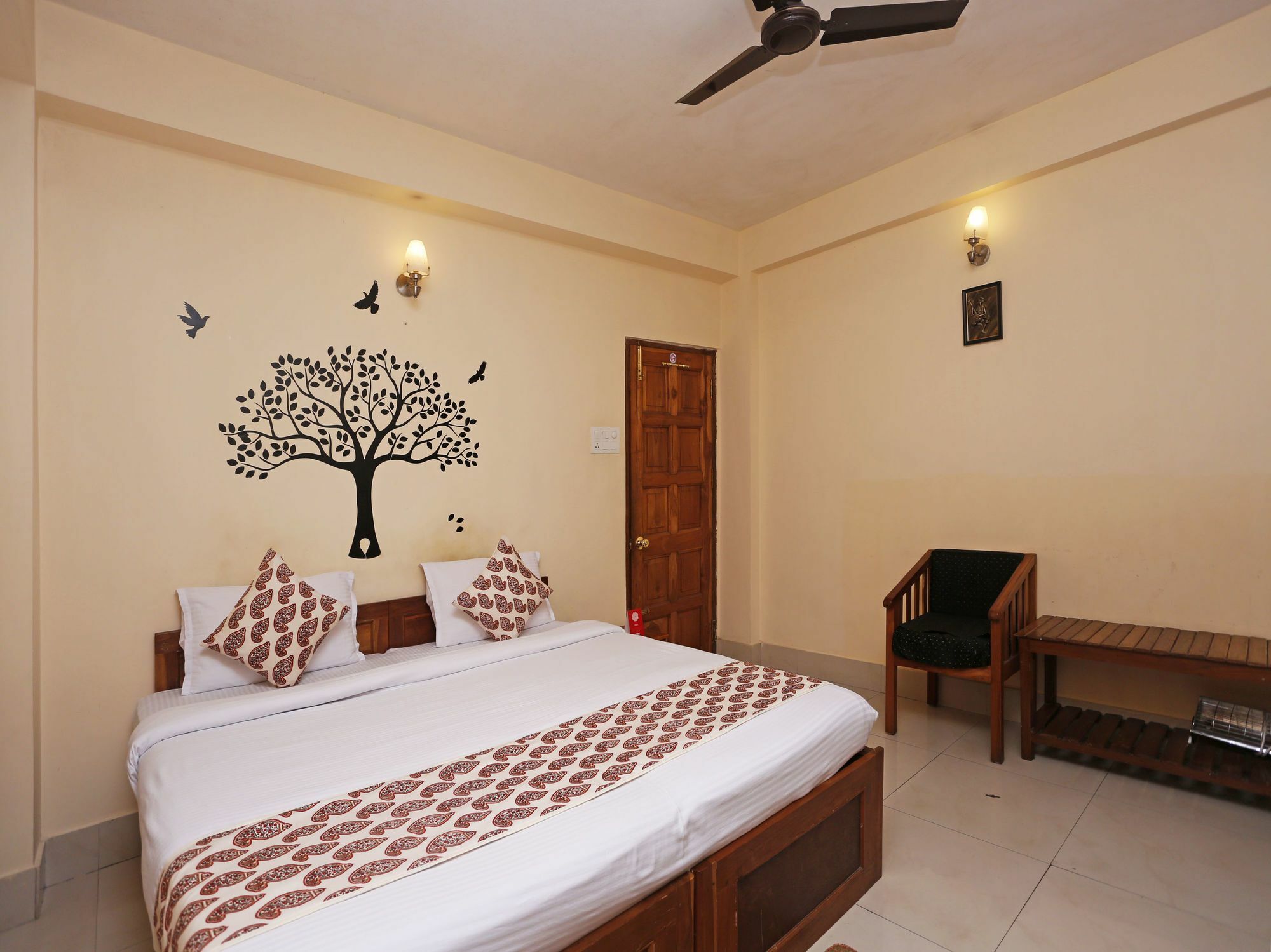 Oyo 2402 Hotel Highwinds Shillong Kültér fotó