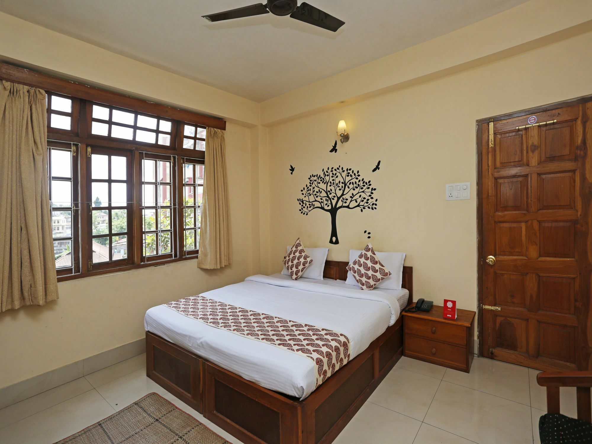 Oyo 2402 Hotel Highwinds Shillong Kültér fotó